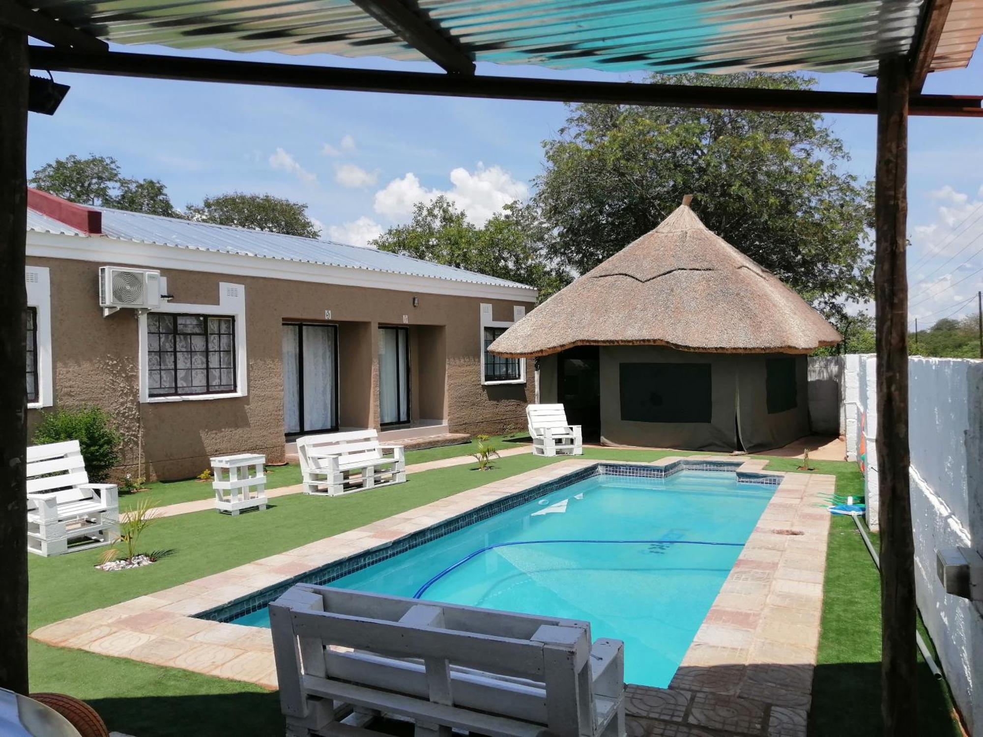 Looks Cottages Self Catering Apartments Kasane Luaran gambar